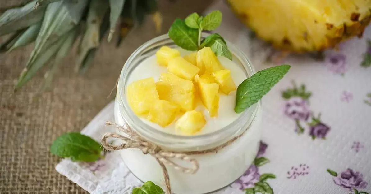 yogurt and pineapple for skin rejuvenation