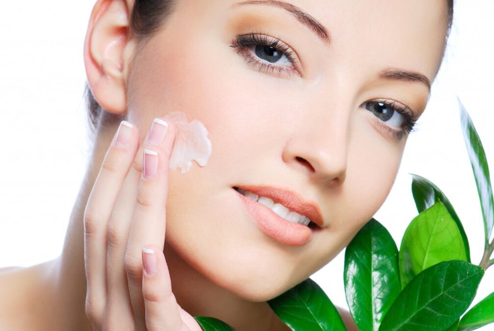 Rejuvenating skin care at home
